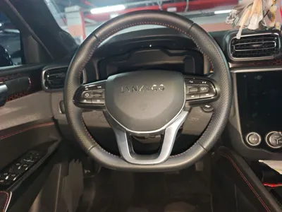 Lynk & Co 03 2019, 59900 км, за 60651.48 CNY - фото 9
