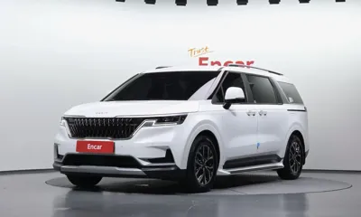 Kia Canival · 2023 год
