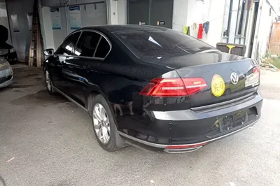 Volkswagen Magotan 2018, 98699 км, за 75891.52 CNY