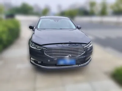Ford Taurus 2019, 44300 км, за 9740.94 CNY