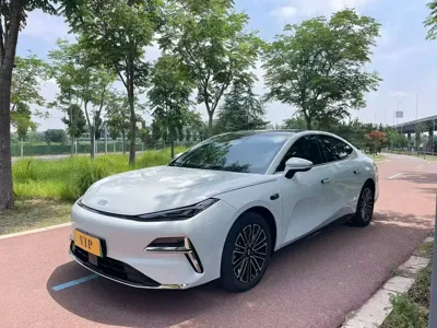 Galaxy Galaxy Xingyao 8 · 2025 год