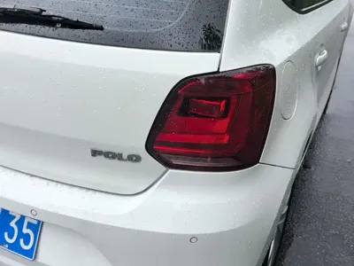 Volkswagen Polo 2015, 120000 км, за 21800 CNY - фото 12