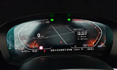 BMW 5-Series 2020, 31222 км, за 30500000 KRW - фото 8