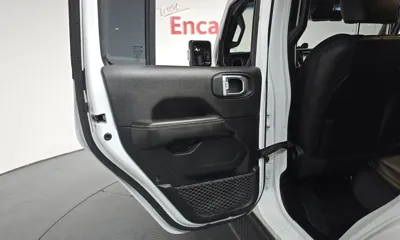 Jeep Wrangler 2020, 86147 км, за 35900000 KRW - фото 25