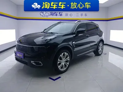 Lynk & Co 01 · 2020 год