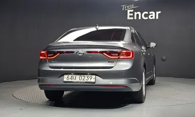 Renault-KoreaSamsung SM6 2016, 102725 км, за 3900000 KRW