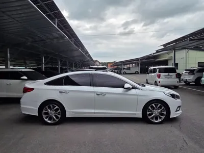 Hyundai Sonata 2015, 96000 км, за 9900000 KRW