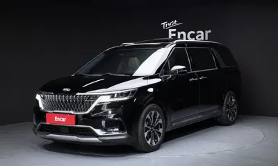 Kia Canival · 2021 год