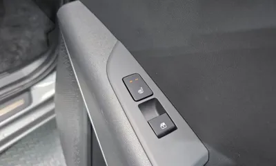 Kia Niro 2024, 94844 км, за 99990000 KRW - фото 19