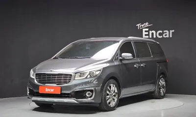 Kia Canival · 2015 год