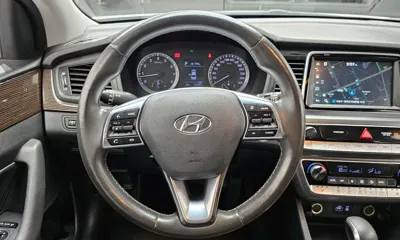 Hyundai Sonata 2018, 165947 км, за 8600000 KRW - фото 13