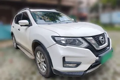 Nissan X-Trail 2017, 119200 км, за 58444.1 CNY
