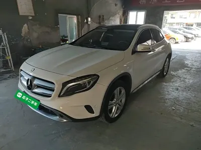 Mercedes-Benz GLA · 2017 год