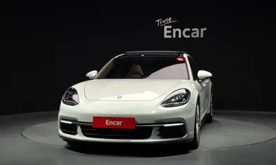 Porsche Panamera 2018, 96542 км, за 59990000 KRW