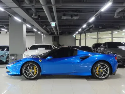 Ferrari F8 2022, 4600 км, за 399000000 KRW