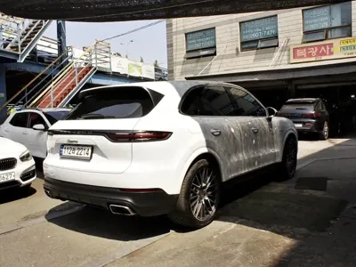 Porsche Cayenne 2021, 77320 км, за 73990000 KRW - фото 4