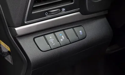 Hyundai Avante 2018, 12217 км, за 12100000 KRW - фото 15
