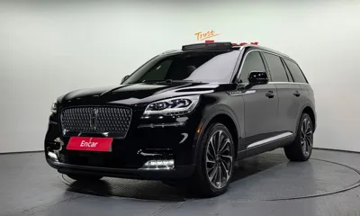Lincoln Aviator · 2020 год