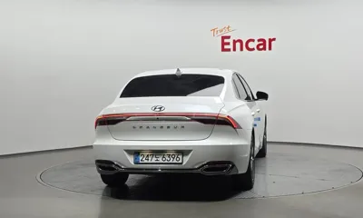 Hyundai Grandeur 2022, 15982 км, за 28800000 KRW