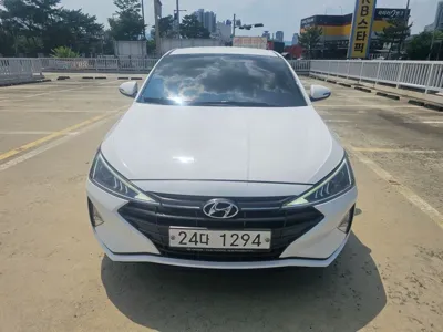 Hyundai Avante · 2019 год