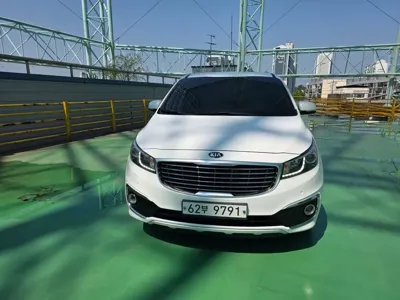 Kia Canival · 2017 год