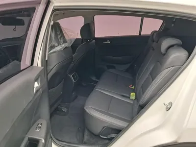 Kia Sportage 2020, 106740 км, за 15900000 KRW - фото 12