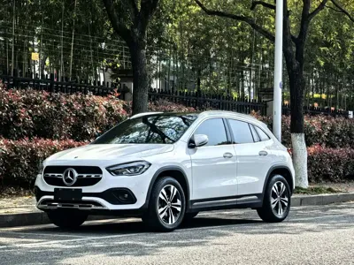 Mercedes-Benz GLA · 2023 год