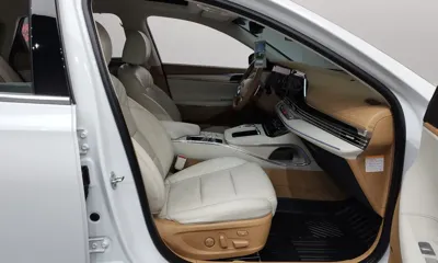 Hyundai Grandeur 2020, 68699 км, за 30500000 KRW - фото 26