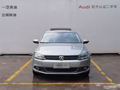 Volkswagen Sagitar 2015, 128000 км, за 33800 CNY