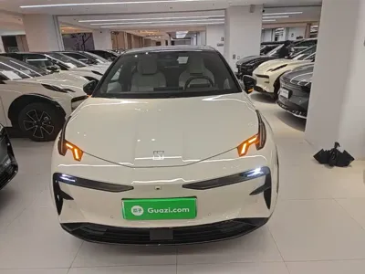 Zeekr X 2024, 2800 км, за 118100 CNY