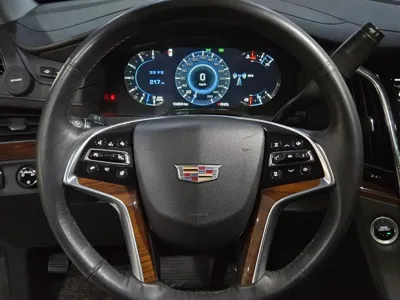 Cadillac Escalade 2017, 104588 км, за 28700000 KRW - фото 10