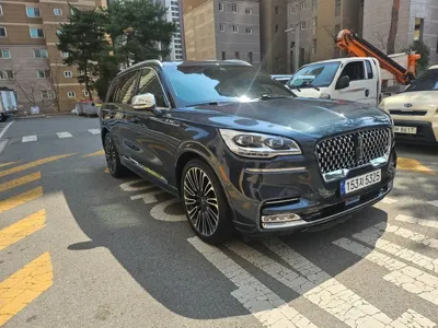 Lincoln Aviator 2020, 62000 км, за 40000000 KRW - фото 4