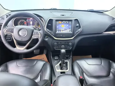 Jeep Cherokee 2016, 110800 км, за 32800 CNY - фото 12