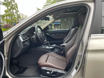 BMW 3 Series 2018, 66000 км, за 75800 CNY