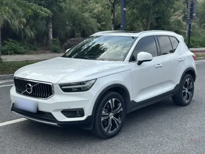 Volvo XC40 2021, 75800 км, за 113248.65 CNY - фото 1