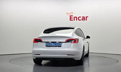 Tesla Model 3 2021, 172129 км, за 19700000 KRW
