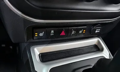 Jeep Compass 2015, 134337 км, за 5900000 KRW - фото 18