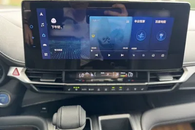 Toyota Sienna 2021, 107200 км, за 206821.42 CNY - фото 37