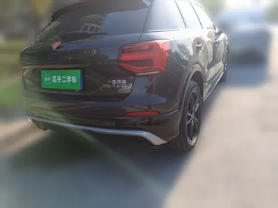 Audi Q2L 2021, 33500 км, за 101065.69 CNY