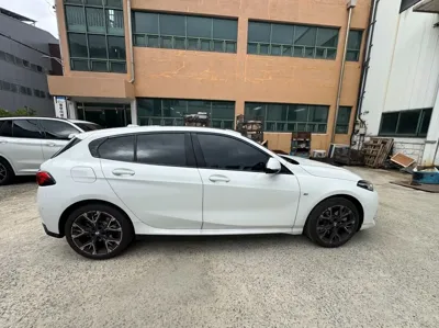 BMW 1-Series 2025, 5000 км, за 47610000 KRW - фото 3