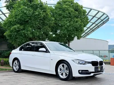 BMW 3 Series 2015, 148000 км, за 79800 CNY