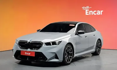 BMW M5 · 2026 год