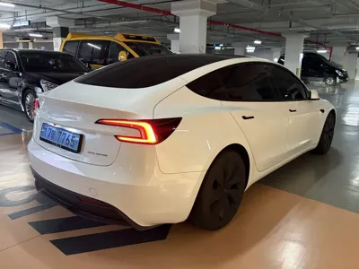 Tesla Model 3 2024, 26000 км, за 48040000 KRW