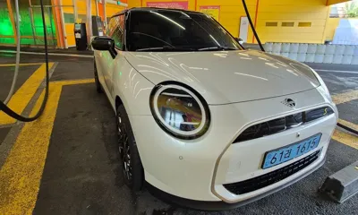 MINI Cooper 2024, 12000 км, за 38280000 KRW - фото 4