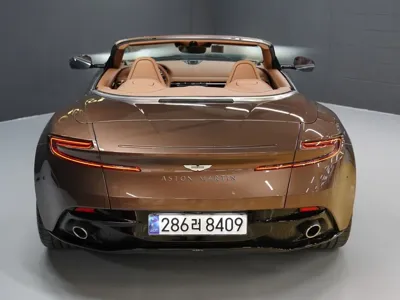 Astonmartin DB12 2024, 520 км, за 400000000 KRW - фото 5