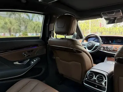 Mercedes-Benz S-Class 2018, 58000 км, за 379300 CNY - фото 13