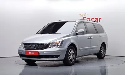 Kia Canival · 2010 год