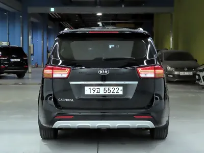 Kia Canival 2018, 110985 км, за 11900000 KRW - фото 4