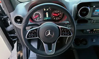 Mercedes-Benz Sprinter 2024, 25493 км, за 109000000 KRW - фото 13