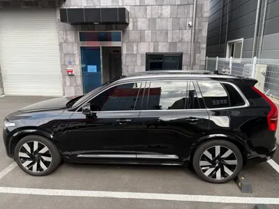 Volvo XC90 2024, 68073 км, за 61500000 KRW